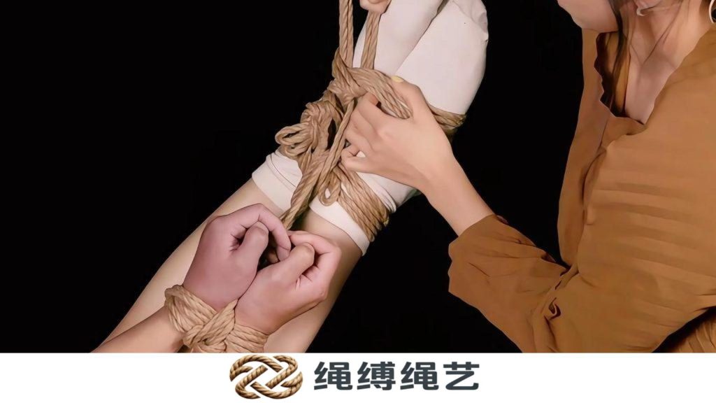 绳缚-野兽束缚 – 部分悬挂-绳缚绳艺